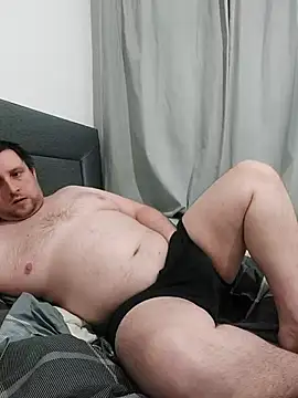 HE-M123 online show from February 15, 9:33 pm