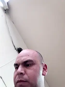 Camilo-31RI online show from February 28, 11:11 am