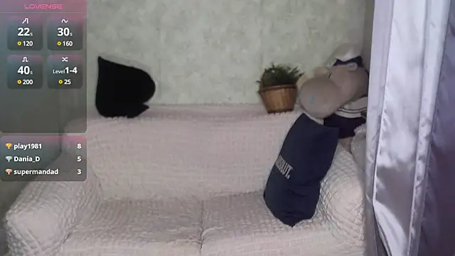 rossi r online show from February 13, 7:31 pm