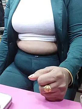 QueenHaryana online show from November 19, 7:52 am