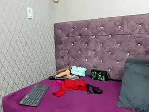 VALENTINA3x online show from March 6, 3:13 am