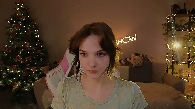 Snapshot of -Kottyaa- chatting on January 2, 3:58 am -Kottyaa- online show from January 2, 3:58 am