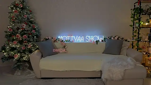 Snapshot of -Kottyaa- chatting on January 17, 5:30 pm -Kottyaa- online show from January 17, 5:30 pm