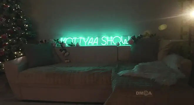 Snapshot of -Kottyaa- chatting on February 2, 7:46 pm -Kottyaa- online show from February 2, 7:46 pm