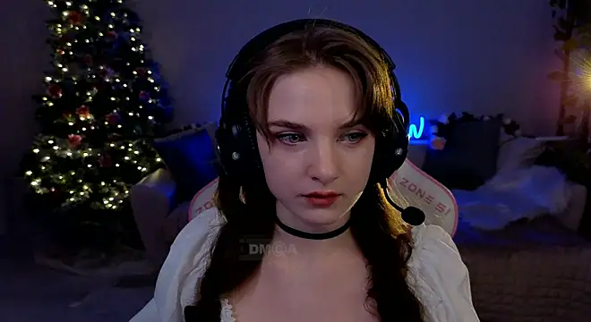 Snapshot of -Kottyaa- chatting on February 6, 6:46 pm -Kottyaa- online show from February 6, 6:46 pm