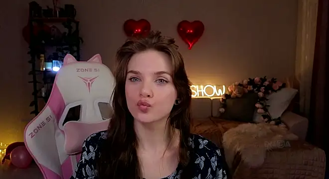 Snapshot of -Kottyaa- chatting on February 24, 7:19 pm -Kottyaa- online show from February 24, 7:19 pm