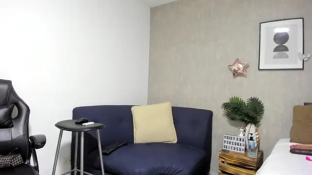 afrodita martinez online show from March 25, 11:49 am