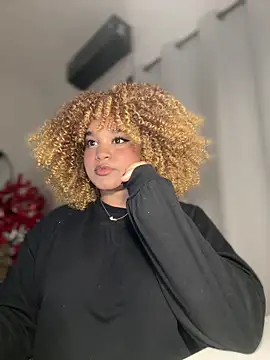 Lucy wilson5 online show from March 1, 2:46 am