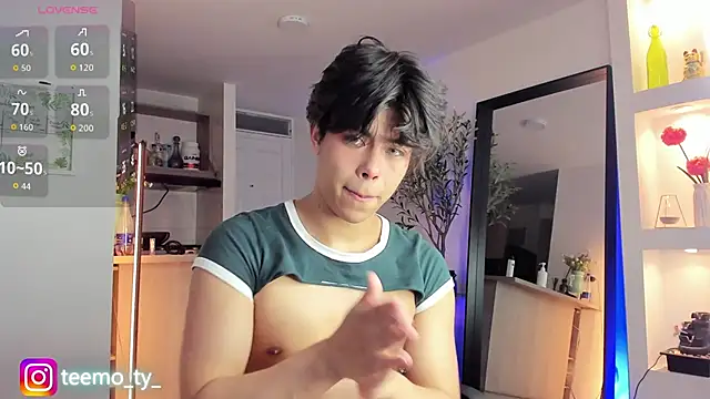teemotwink online show from May 29, 8:40 pm