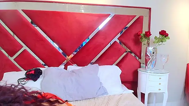Kasandra Gomez online show from June 9, 12:39 pm