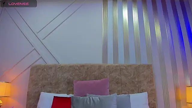 ashley  foxx  online show from March 20, 5:58 pm