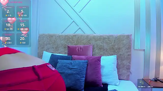 ashley  foxx  online show from October 2, 2:02 pm