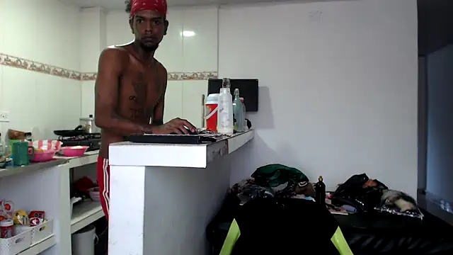 Snapshot of hot_ebanospicy chatting on March 6, 3:24 pm hot ebanospicy online show from March 6, 3:24 pm