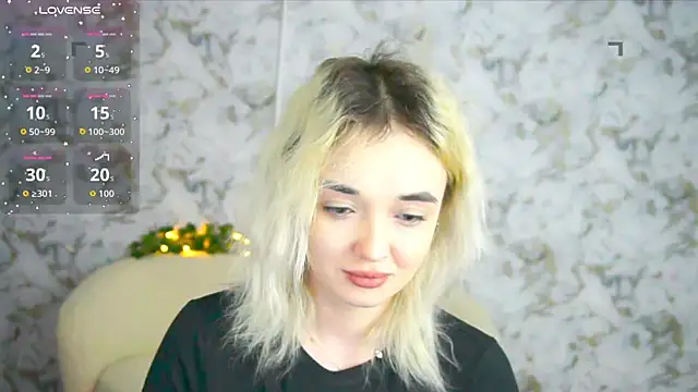 Ashley S online show from April 12, 10:15 pm