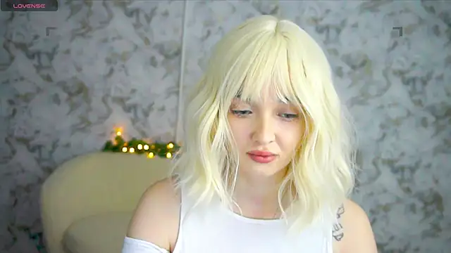Ashley S online show from May 26, 10:28 pm