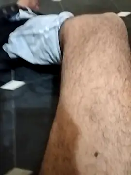 Snapshot of Thefatcockguy69x chatting on March 28, 11:21 am Thefatcockguy69x online show from March 28, 11:21 am