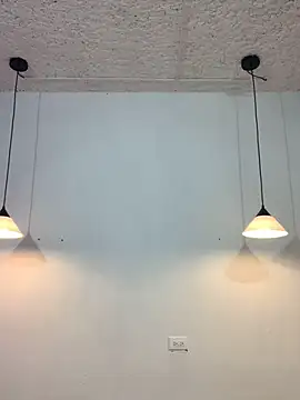 Salomon koude online show from April 1, 5:21 pm