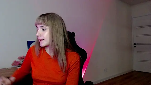 Princess Shy    online show from March 20, 4:53 pm