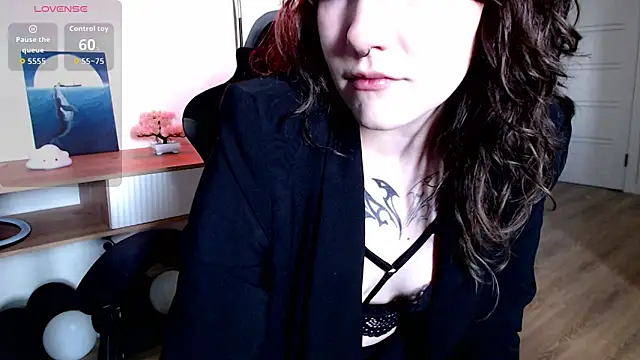 Princess Shy    online show from September 9, 12:26 pm