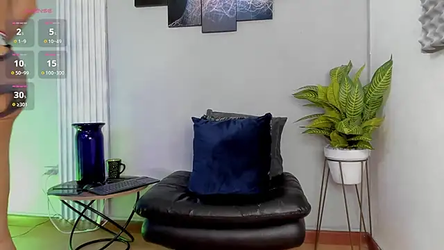 thomas eliotts online show from February 9, 7:52 pm