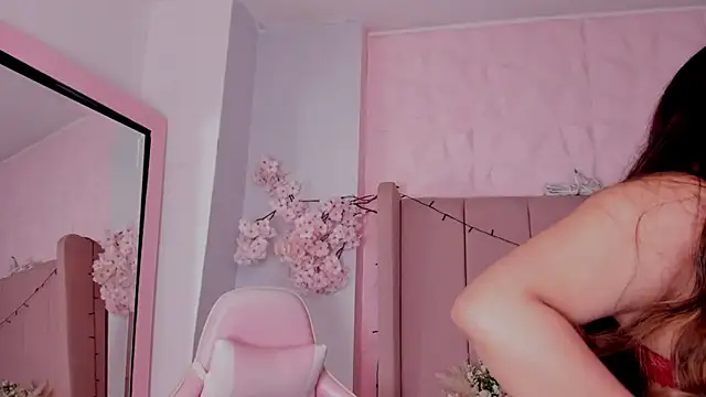 MollyBigBoobs12 online show from October 14, 8:31 pm