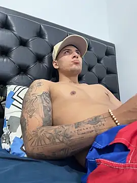 Damian23   online show from March 11, 8:37 pm