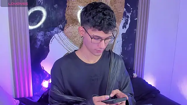 Alexx tc online show from March 20, 1:32 am