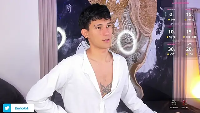 Snapshot of Alexx_tc chatting on June 12, 2:21 am Alexx tc online show from June 12, 2:21 am