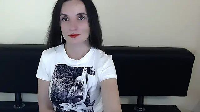 LaimaV  online show from June 21, 4:42 pm