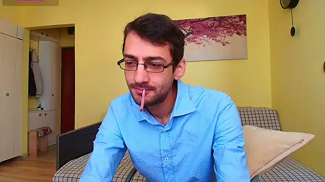 HungEddy online show from December 18, 9:26 am