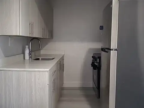 miamiworld online show from March 7, 8:39 pm