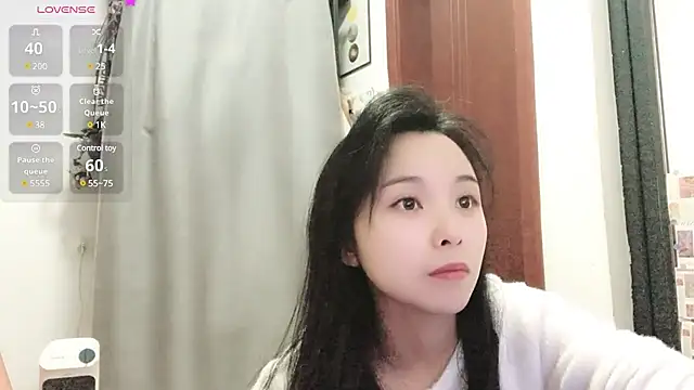 Snapshot of QQ88-99 chatting on February 7, 8:22 am QQ88-99 online show from February 7, 8:22 am