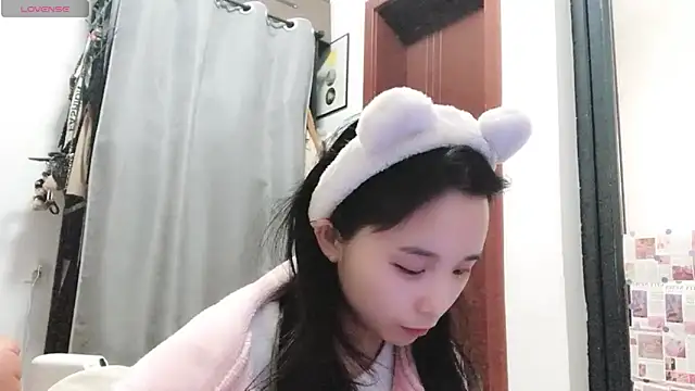 Snapshot of QQ88-99 chatting on February 12, 5:47 am QQ88-99 online show from February 12, 5:47 am