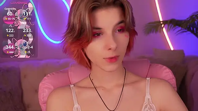 HaylaAmber online show from February 14, 8:05 pm