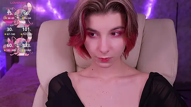 HaylaAmber online show from March 2, 11:09 pm