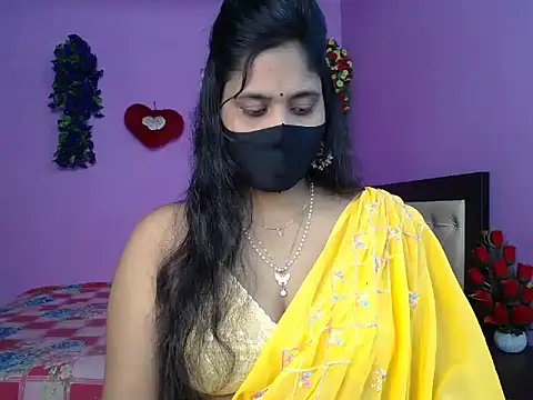 Hot Maleka online show from May 26, 4:58 pm