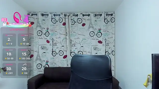 DanaaRey online show from November 1, 4:31 pm