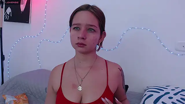 Snapshot of ssy_tgn chatting on October 30, 12:17 pm ssy tgn online show from October 30, 12:17 pm