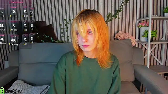 Little Chips online show from February 22, 5:22 pm