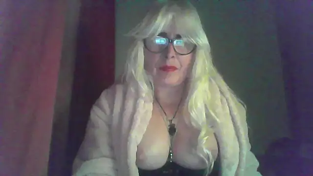 Rousmk1 online show from October 4, 11:03 pm