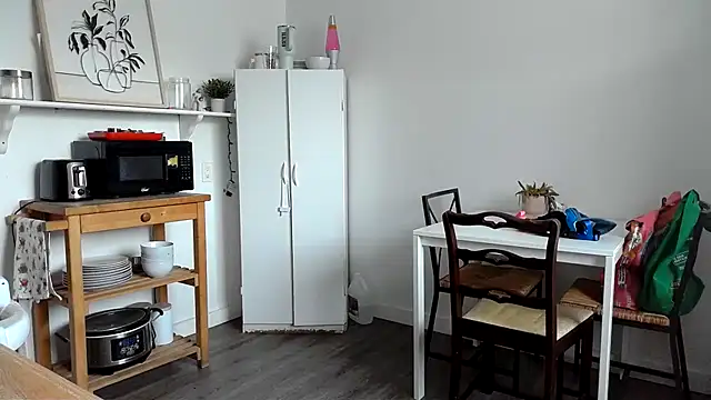 Kittyymaze1 online show from July 23, 11:52 am