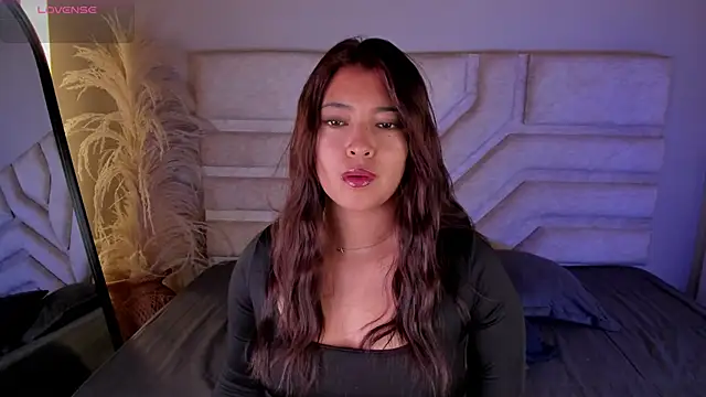 Snapshot of Rebeca_Williams_ chatting on February 8, 12:41 pm Rebeca Williams online show from February 8, 12:41 pm