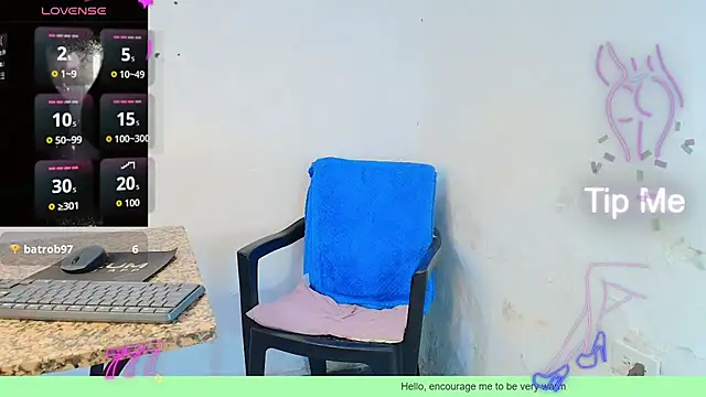 Snapshot of Oh_Tique chatting on June 14, 3:14 pm Oh Tique online show from June 14, 3:14 pm