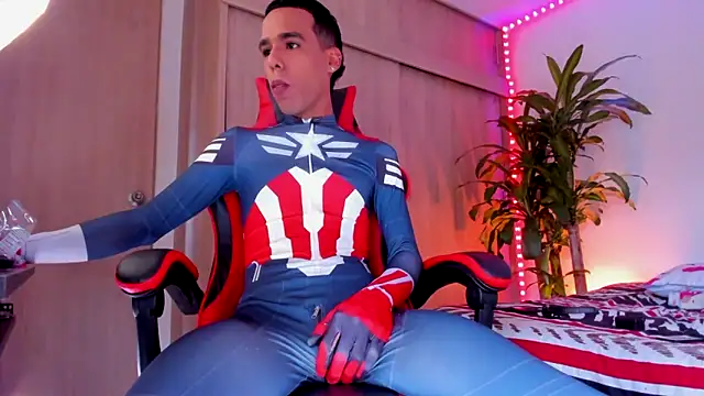 aldrinwhite online show from April 17, 5:27 pm