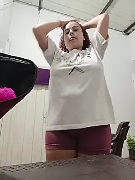 Mommy-Hot online show from May 14, 2:51 am