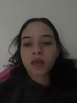 Snapshot of salome-brown chatting on June 6, 12:05 am salome-brown online show from June 6, 12:05 am