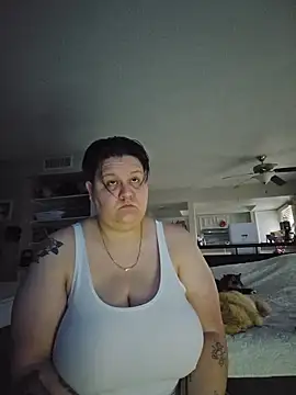 Snapshot of DevilDahm chatting on January 7, 11:29 pm DevilDahm online show from January 7, 11:29 pm