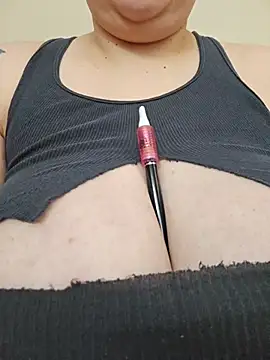 Snapshot of DevilDahm chatting on March 15, 8:59 pm DevilDahm online show from March 15, 8:59 pm