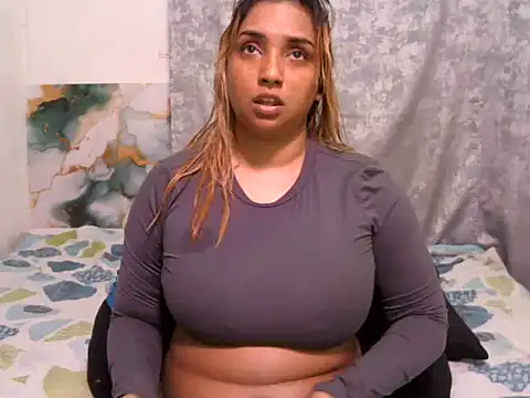 GORGEOUSLIPS online show from June 20, 3:37 pm