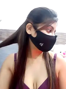 Hoty-Shivangi online show from December 15, 6:26 pm